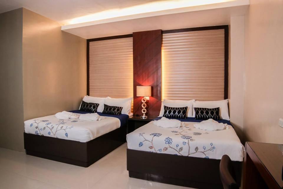Mezza Hotel Koronadal Bagian luar foto