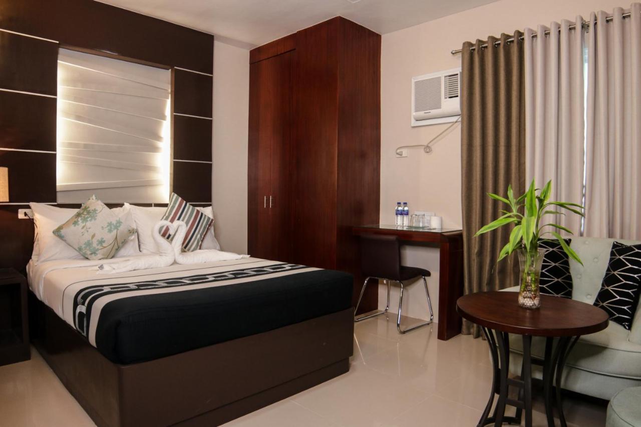 Mezza Hotel Koronadal Bagian luar foto